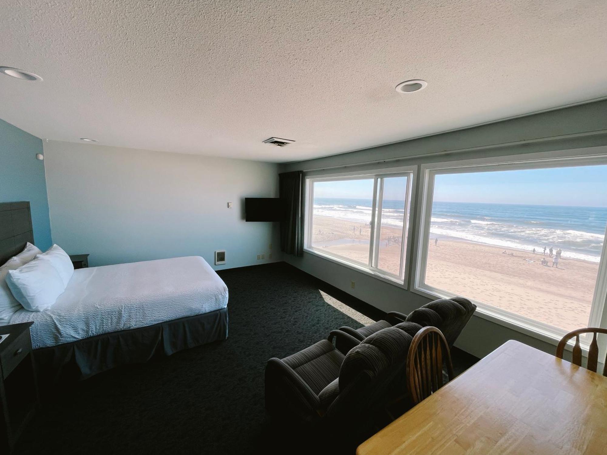 Sandcastle Beachfront Lincoln City Phòng bức ảnh