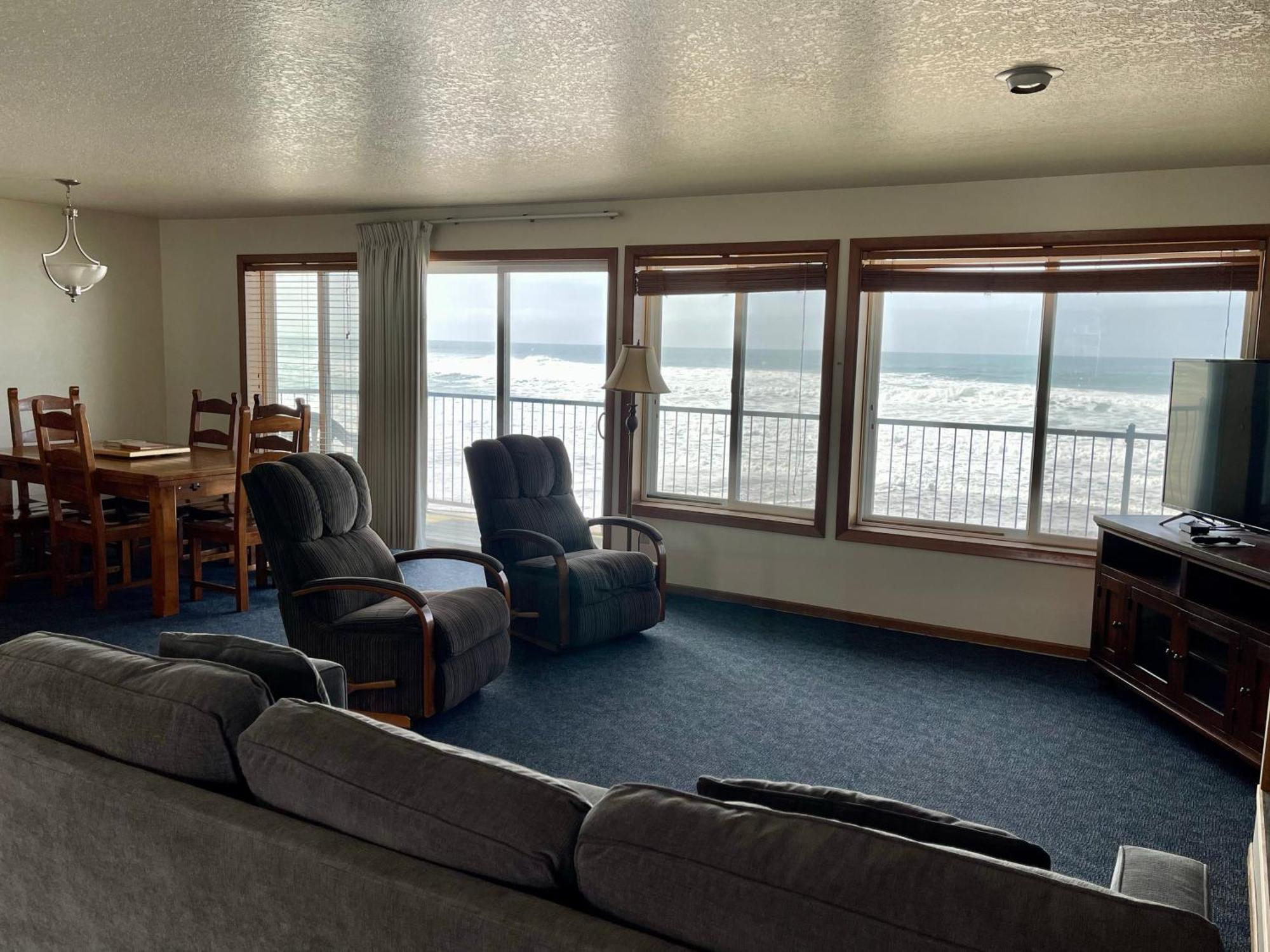 Sandcastle Beachfront Lincoln City Phòng bức ảnh